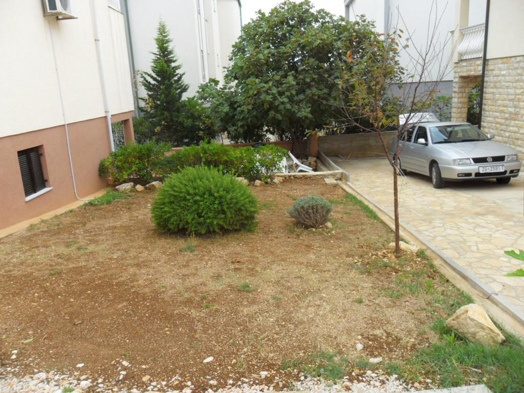 Apartments Mislav Novalja Rom bilde